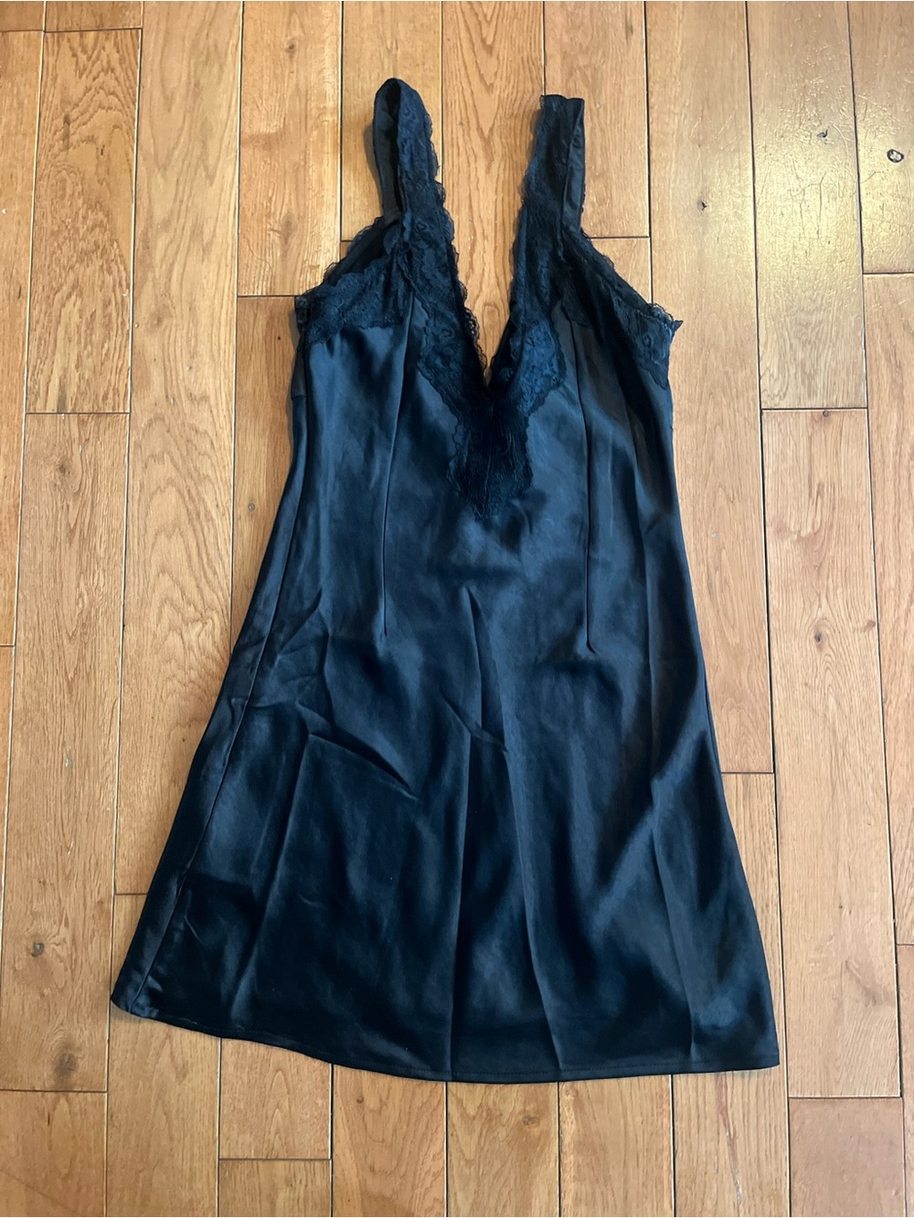 Princess Polly Walta Mini Dress Black - Size 2 - Picture 8 of 8